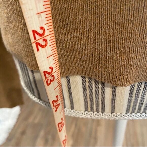 Fred & Sibel Crossover Sweater XS Camel - Picture 15 of 16